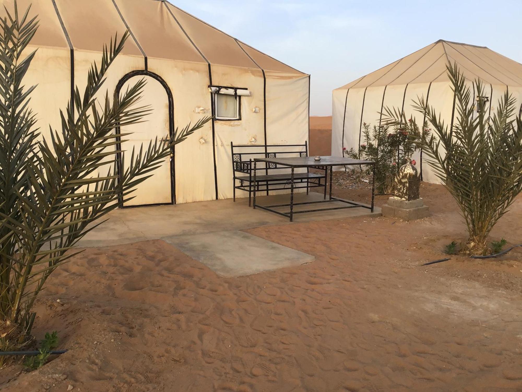 Dune Merzouga Camp Exteriör bild